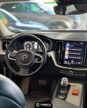 VOLVO XC60 2.0 T8 HYBRID INSCRIPTION AWD GEARTRONIC VOLVO XC60 2.0 T8 HYBRID INSCRIPTION AWD GEARTRONIC
